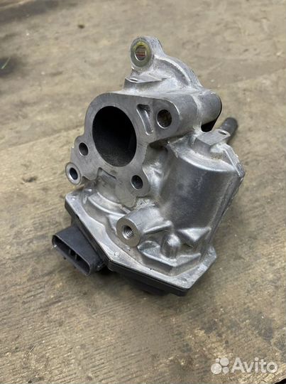 Клапан егр Toyota Land Cruiser Prado 150