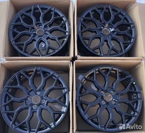 Комплект дисков r17 RIO/solaris/vesta