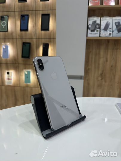 iPhone X, 256 ГБ