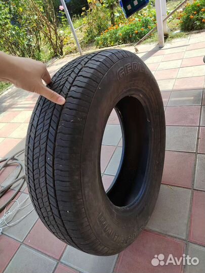 Yokohama Geolandar G033 215/70 R16