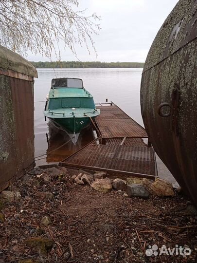 Катер стальной