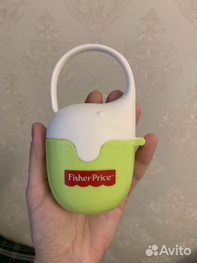 Бутылочки, соски, термометр, вкладыши для груди