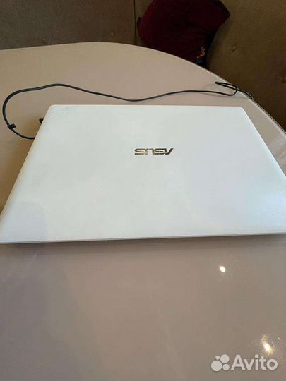 Ноутбук asus X553S