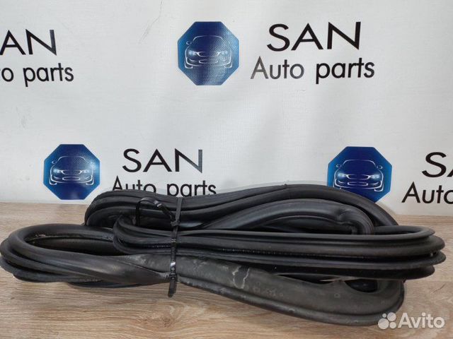 Уплотнительная резинка боковой двери задняя Bmw 3