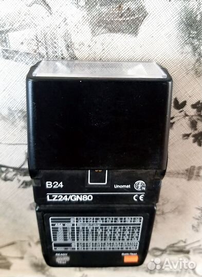 Фотовспышка unomat B 24 auto LZ24/GN80