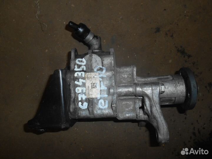 Насос гур- BMW 6er (F06)(F13) Coupe