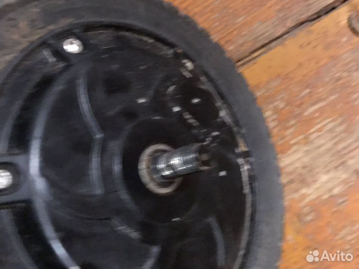 Мотор колесо для электросамоката