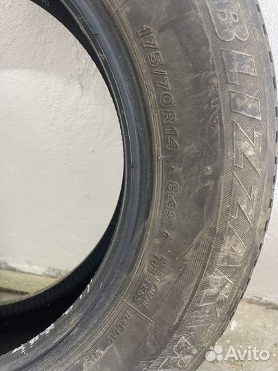 Bridgestone Blizzak Revo1 175/70 R14