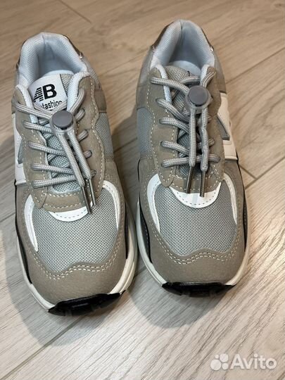 Кроссовки детские