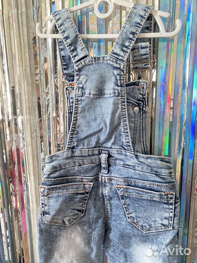 Джинсовый комбинезон для девочки со стразами 86