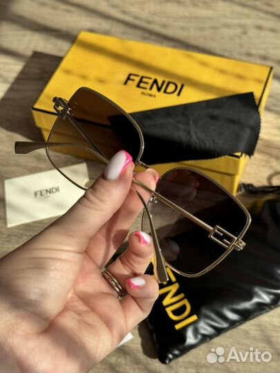 Fendi очки оригинал