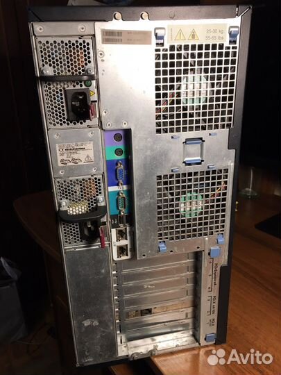 Сервер HP ProLiant ML350 G5