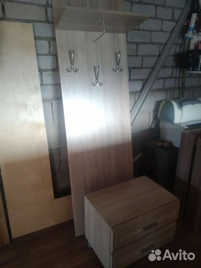 Шкаф в прихожую бу