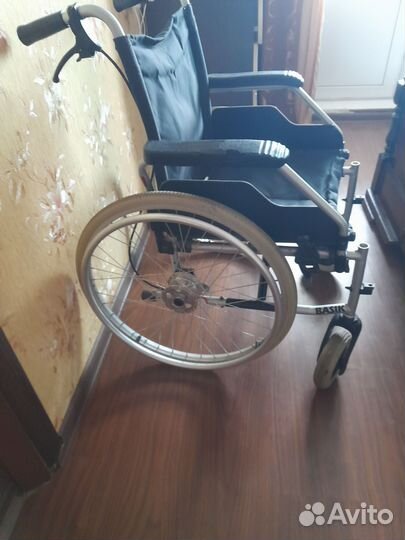 Коляска инвалидная