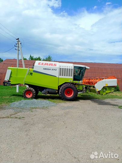 Уборка урожая комбайнами Claas