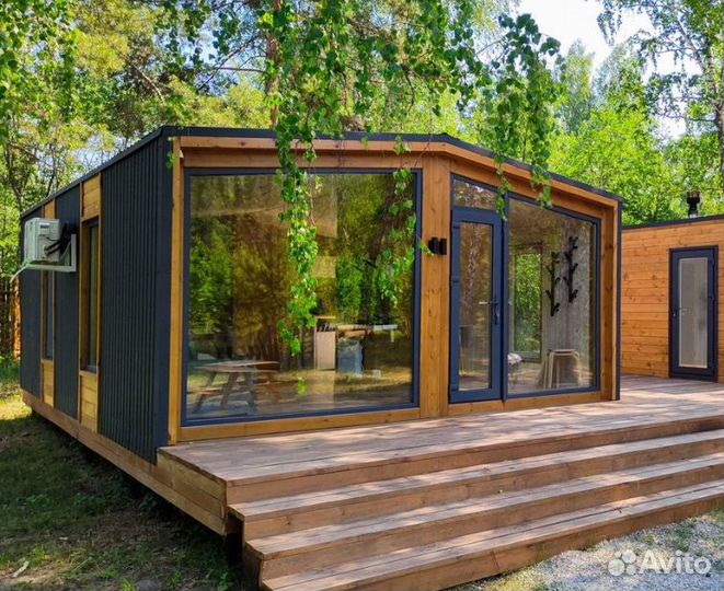 Готовый модульный дом панорамный