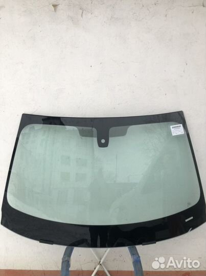 BMW X5 (G05) 5D 2019 - лобовое стекло