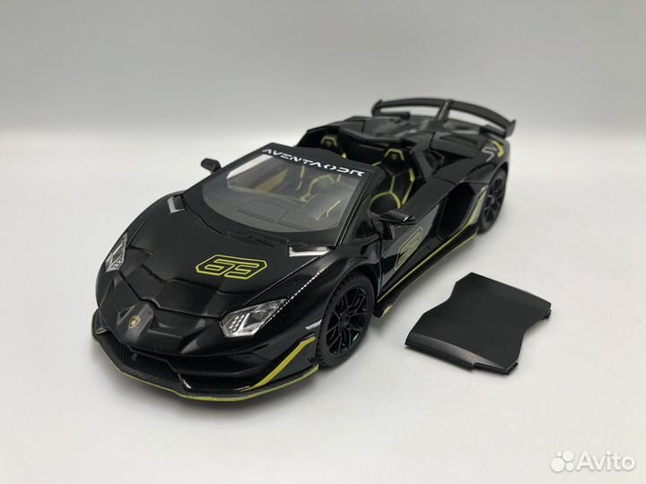 Модель автомобиля Lamborghini Aventador SVJ мет