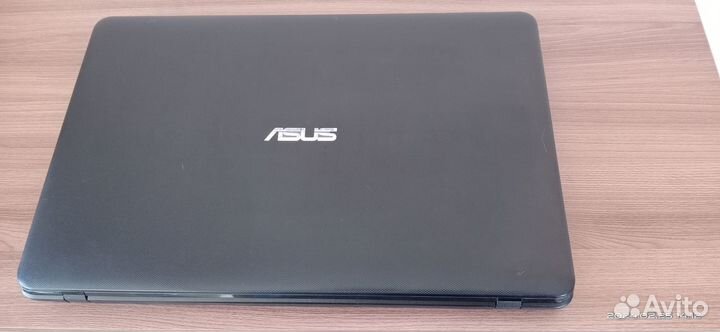 17.3 Asus -X751LD. Intel core i5-4200 HDD 750