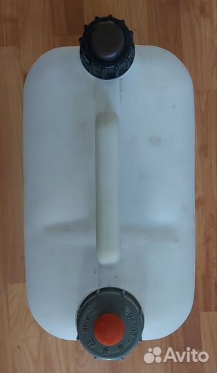 Канистра пластиковая 15 литров для воды