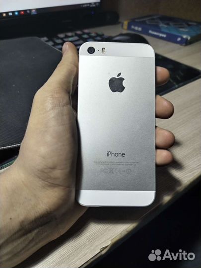 iPhone 5S, 16 ГБ