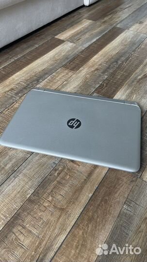 Ноутбук HP Pavilion 15-p270ur
