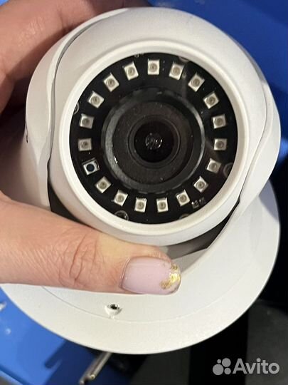 Камера видеонаблюдения купольная