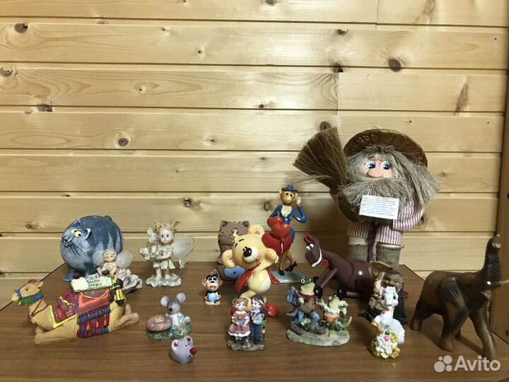 Фигурки и статуэтки