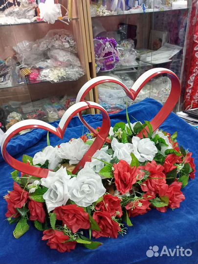 Украшения на машину для свадьбы