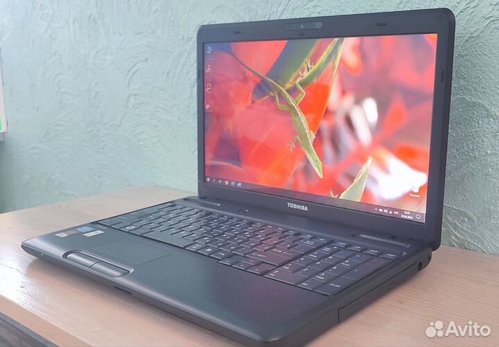 Ноутбук Toshiba core I5/SSD128/озу 8Gb
