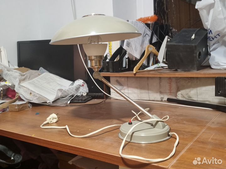 Лампа старинная настольная