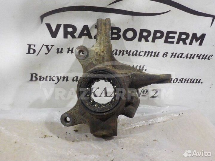 Кулак поворотный передний левый Nissan Sunny N14