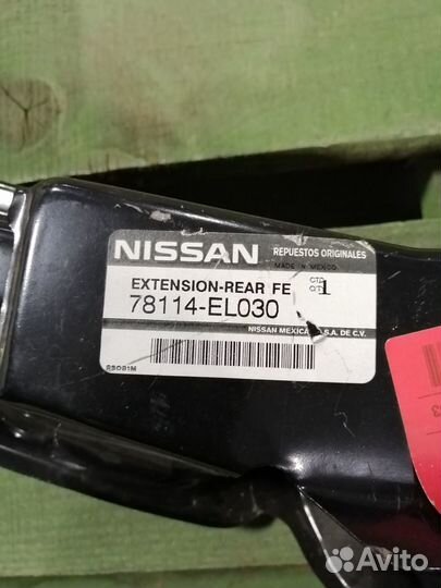 Суппорт фонаря зад RH Nissan Tiida C11 78114EL030