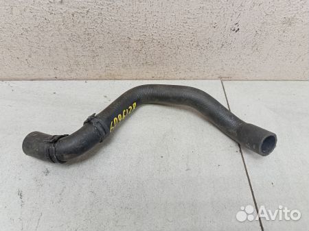 Патрубок системы охлаждения