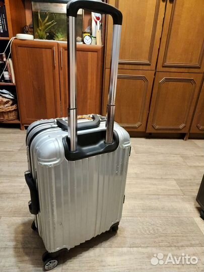 Бьюти кейс на колесах