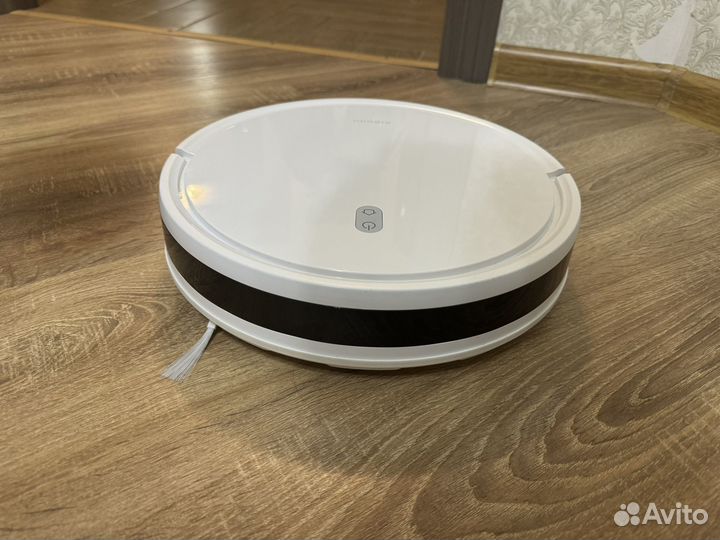 Робот-пылесос Xiaomi Robot Vacuum E10 EU белый