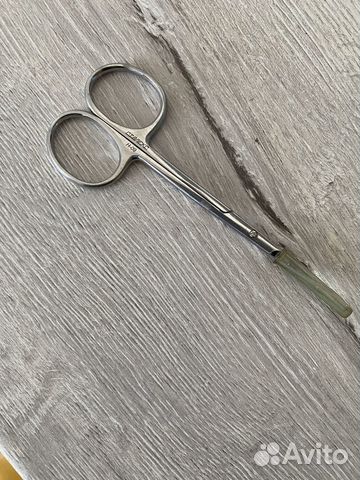 Маникюрные ножницы staleks