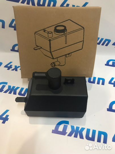 Алюминиевый бачок расширительный Jeep Wrangler