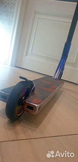 Трюковой самокат стрит