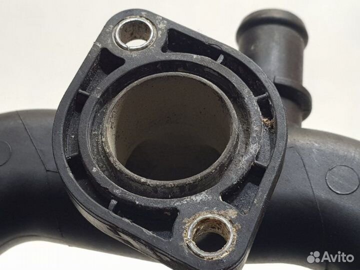 Патрубки системы охлаждения Audi A4 AUK 2009