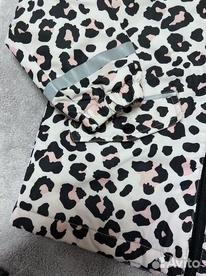 Куртка на девочку р.122