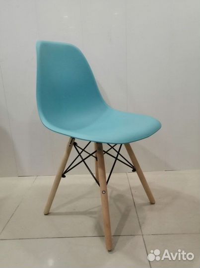 Стул для кафе и дома «Eames DSW»