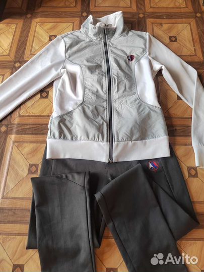 Спортивный костюм женский 42