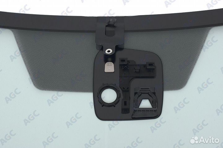 Лобовое стекло nissan X-trail14-18 кам+обогрев+дд