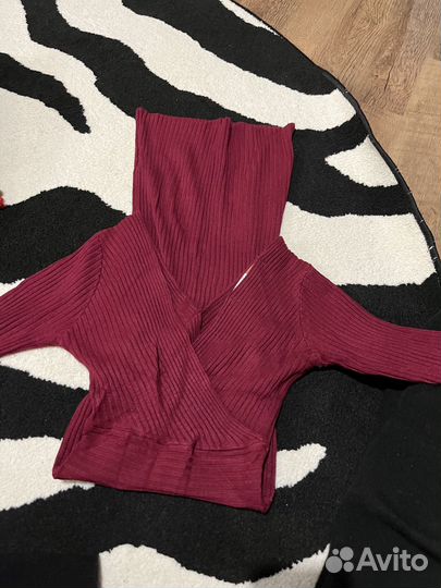 Женская одежда 42