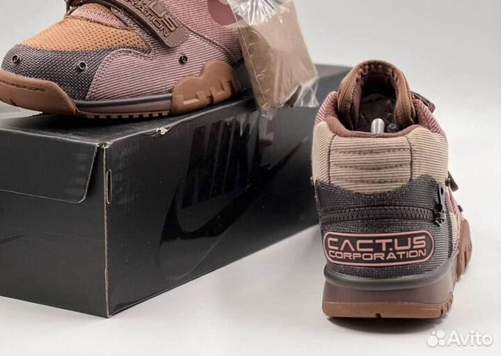 Nike Air Trainer 1 SP x Travis Scott