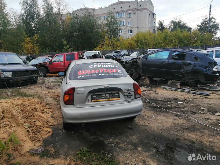 Запчасти б/у Chevrolet Lanos седан 1.5 A15SMS