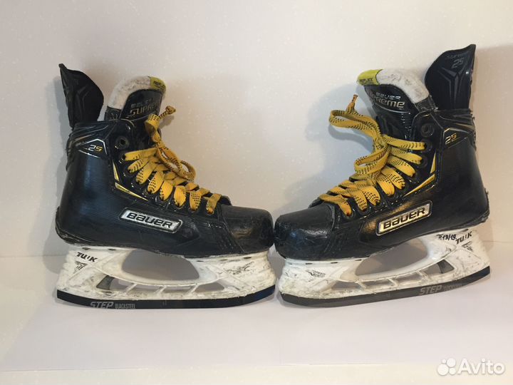 Коньки Bauer Supreme 2S р. JR 2D step blacksteel