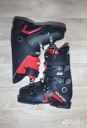 Горнолыжные ботинки salomon 27