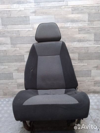 Сиденье переднее правое Ваз Приора 2172 21126 16